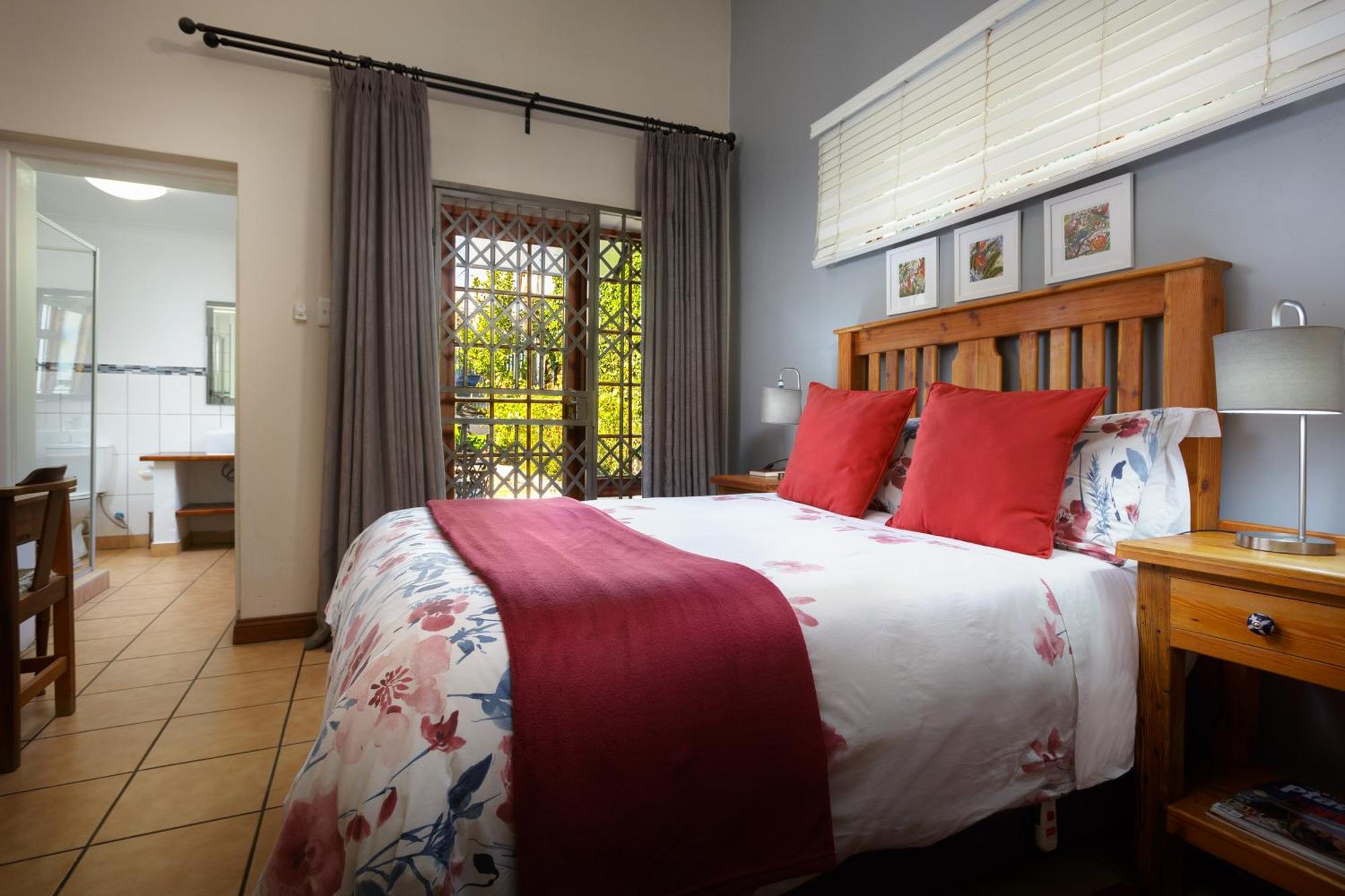 Horse And Mill Guesthouse Colesberg Bagian luar foto