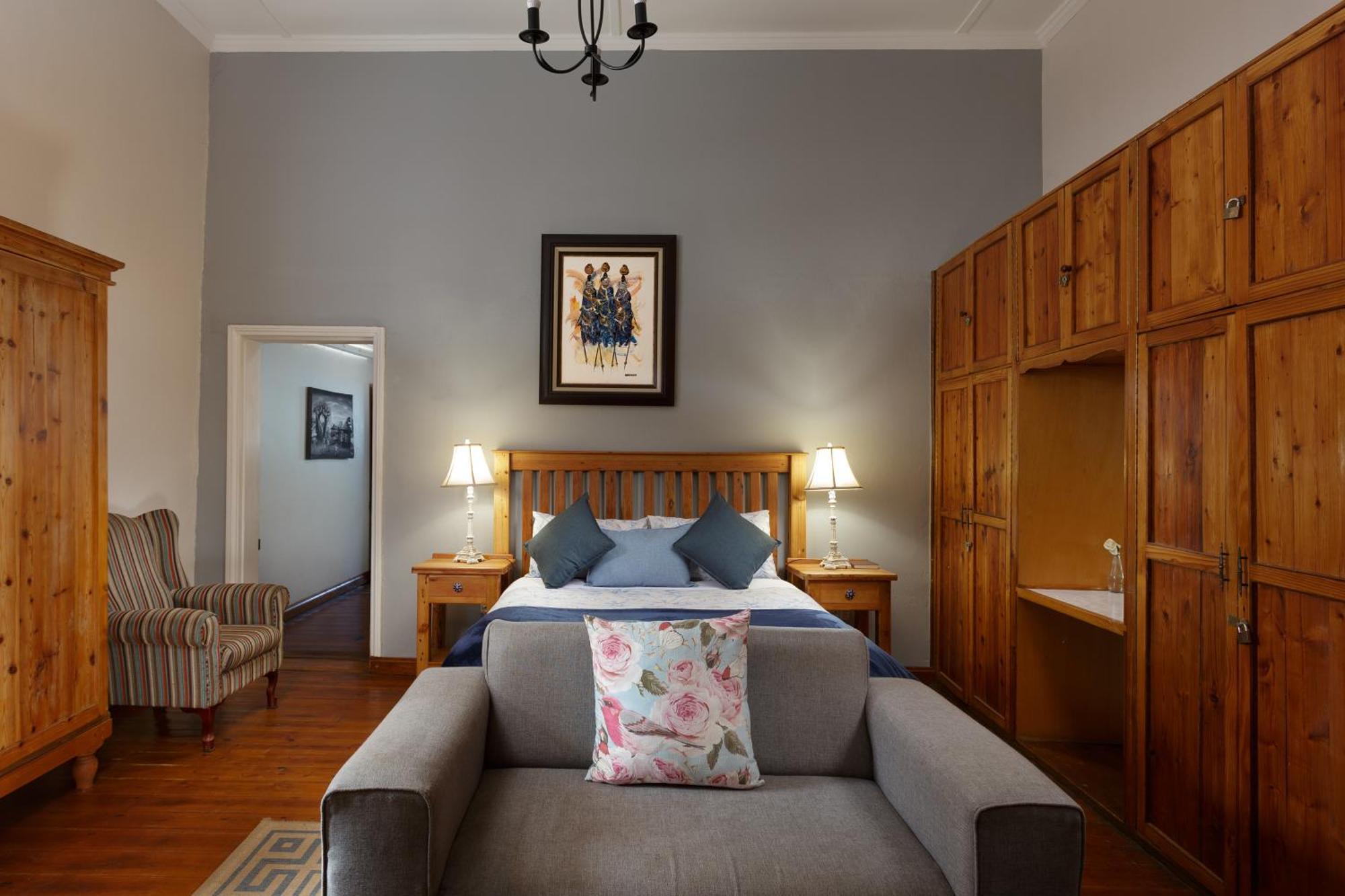 Horse And Mill Guesthouse Colesberg Bagian luar foto