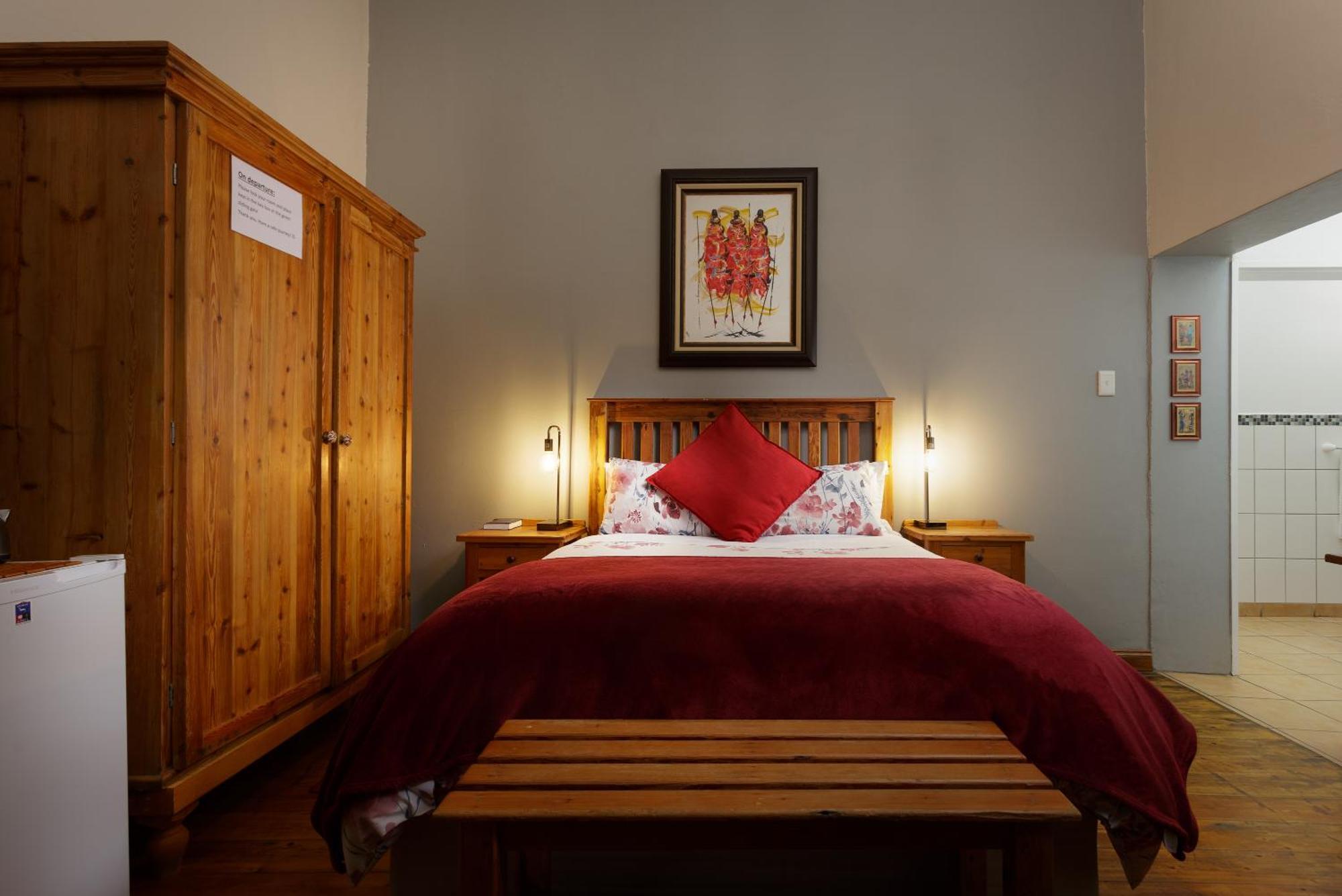 Horse And Mill Guesthouse Colesberg Bagian luar foto