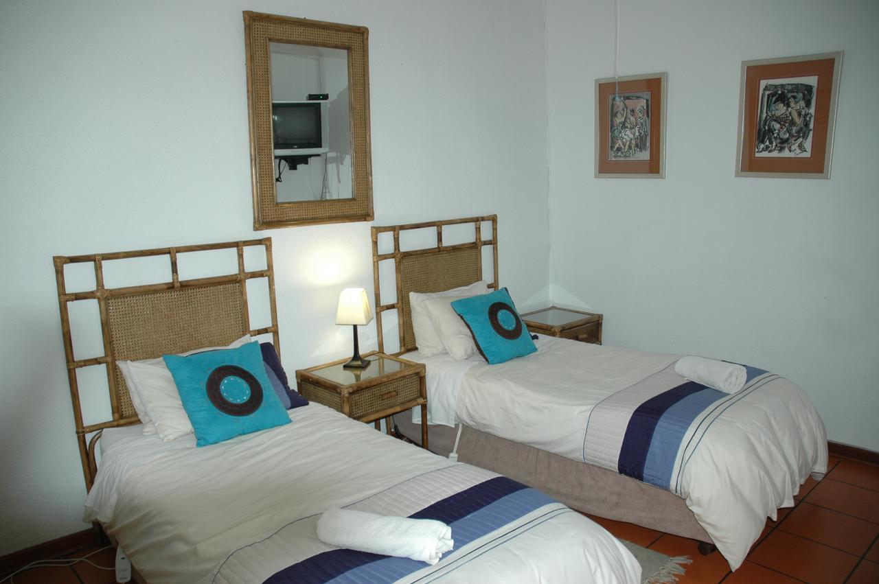 Horse And Mill Guesthouse Colesberg Bagian luar foto
